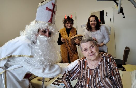 Mikulášská nadílka v SeniorCentru Telč